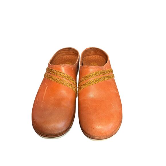 Chaco Harper Picante Leather Slip On Women’s Size 6.5 - Picture 2 of 10